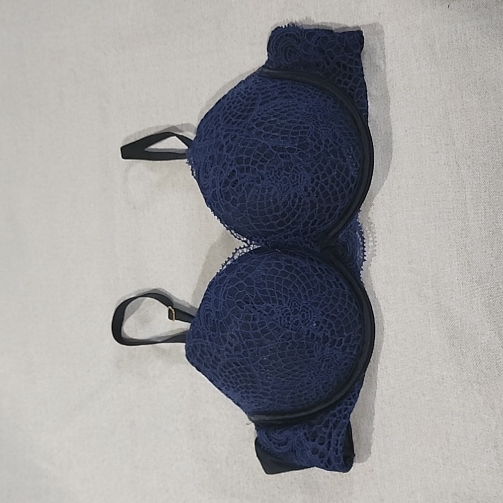 Victoria's Secret Padded Bra 36B